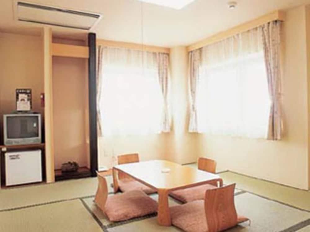 Hotel Okabe Shiosaitei Wakkanai Dış mekan fotoğraf